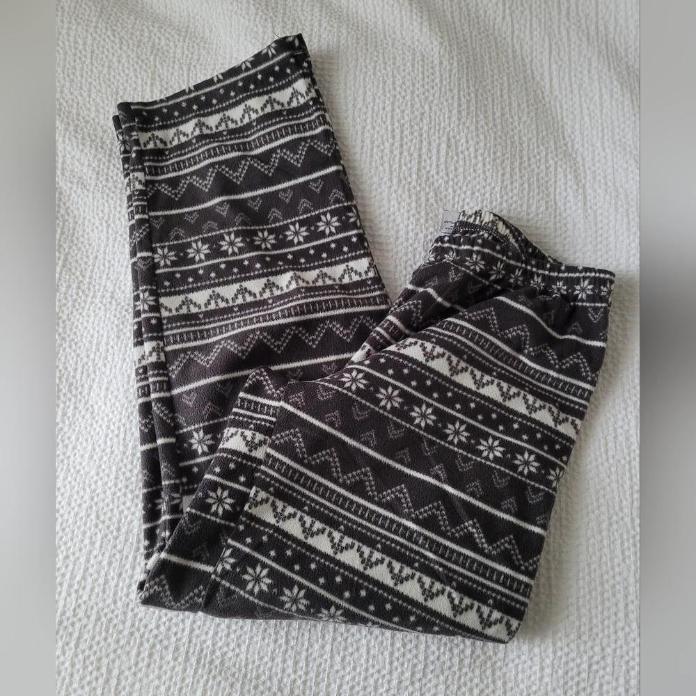 Soft fleece pajamas - Picture 2 of 7